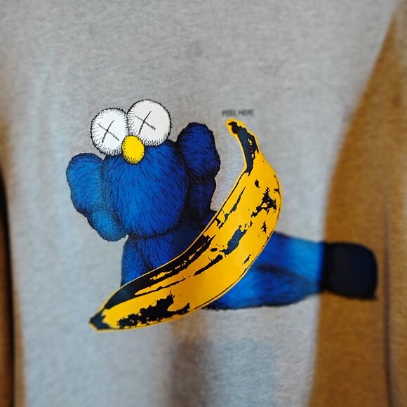 Men's Grey XL Uniqlo X KAWS X Andy Warhol Banana Sweatshirt - Picture 1 of 5